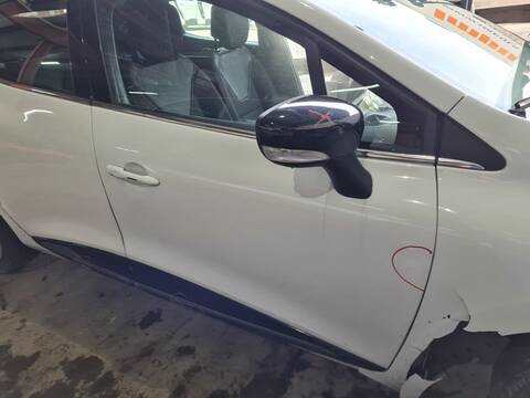 Foto 2ª: Puerta Delantera Derecha Renault Clio ZEN 89CV 66KW [H4B400] (2015)