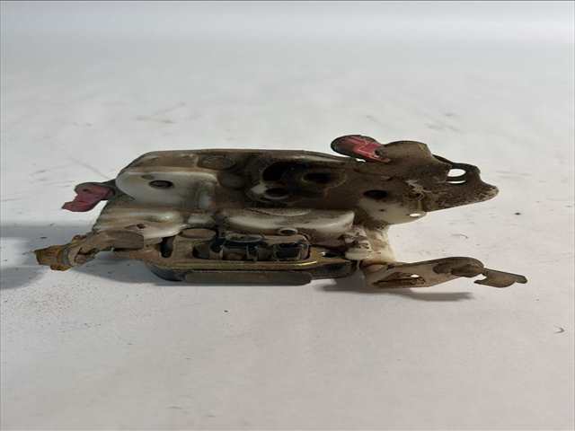 Foto 3ª: Cerradura Puerta Delantera Derecha Nissan Terrano 2.7 DIESEL [TD27] (1994)