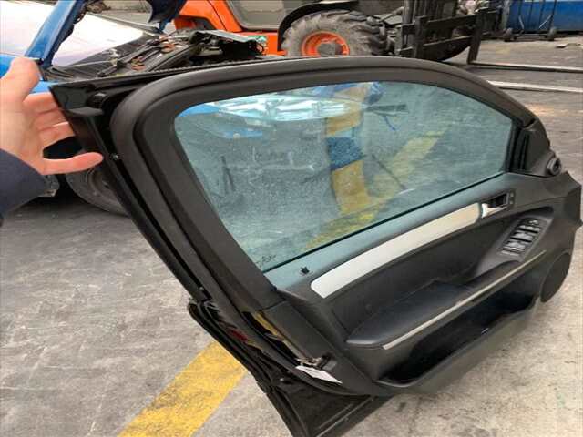 Foto 2ª: Puerta Delantera Derecha Mercedes Clase ML 230 3.0 V6 24V CDI 190CV [642940] (2008)