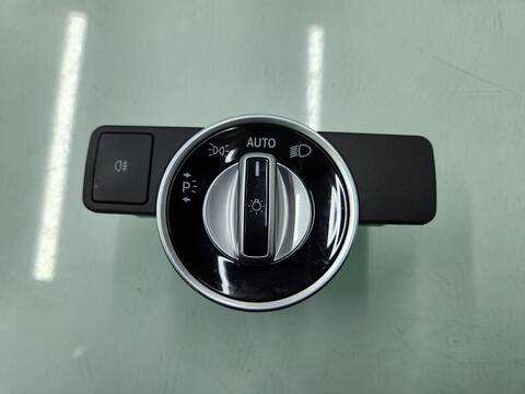 Foto 1ª: Mando Luces Mercedes Clase G 230 GLA 200 CDI 156.908) 136CV 100KW [651930] (2015)
