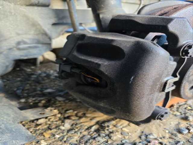 Pinza Freno Delantera Derecho Mercedes Clase E 180 OM651911 COUPE AUT.