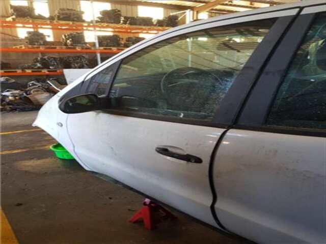 Foto 2ª: Puerta Delantera Izquierda Mercedes Clase A 140 1.6 160 (168.033) [1.6 LTR. - 75 KW CAT] [M 166.960]