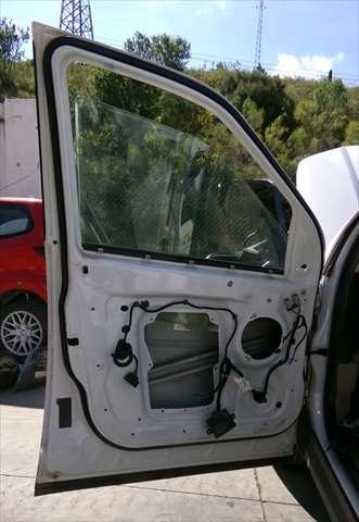 Foto 2ª: Puerta Delantera Izquierda Land Rover Freelander 2.2 D 2007-2014 [224DT] (2012)
