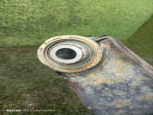 Foto 4ª: Brazo Suspension Delantero Derecho Nissan Navara 2.5 TD D22 133CV 4X4 [YD25] (2005)