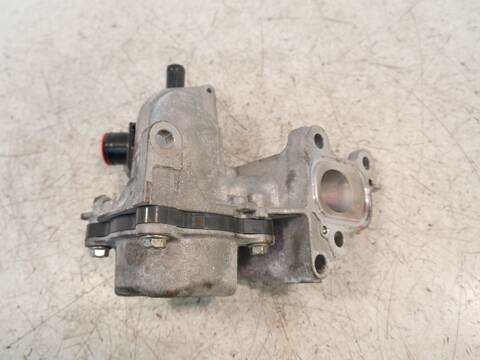 Foto 1ª: Bomba de Agua Toyota Yaris M15A 116 CV 85KW [M15A-FXE]