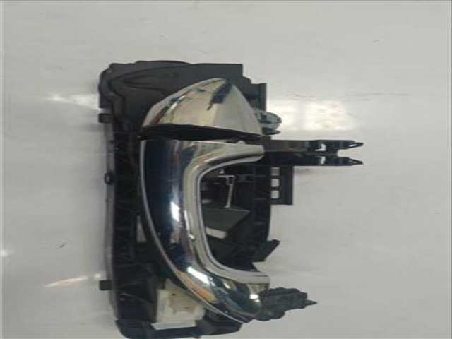 Maneta Exterior Delantera Derecha Mercedes Clase A 140 1.5 A 180 D 177.003) [1 5 LTR. - 85 KW CDI CAT] 116CV