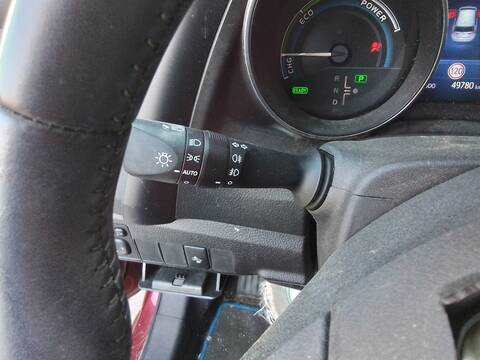 Foto 3ª: Mando Luces Toyota Auris HYBRID ACTIVE 99CV 73KW [2ZR] (2017)