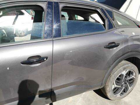 Foto 1ª: Puerta Trasera Izquierda Citroen C4 HN05 (2024)