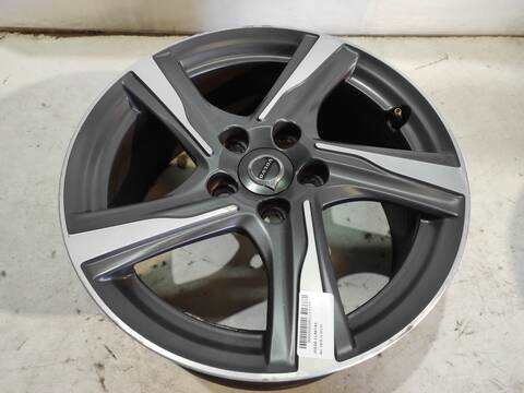 Foto 2ª: Juego LLantas Volvo V40 D4204T9 (2018)