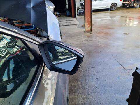 Foto 2ª: Retrovisor Derecho Skoda Octavia AMBITION 115CV 85KW [DTRD] (2023)