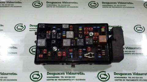 Caja Reles Fusibles Opel Insignia 2.0 16V CDTI BERLINA 160CV 118KW