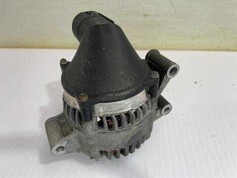 Foto 3ª: Alternador Volkswagen Polo ADVANCE BLUEMOTION 90CV [CUSB] (2014)