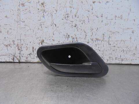Maneta Interior Delantera Derecha Bmw Serie 3 315 318TD 115CV 85KW