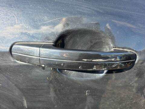 Maneta Exterior Delantera Derecha Ford Focus AMBIENTE 105CV 77KW