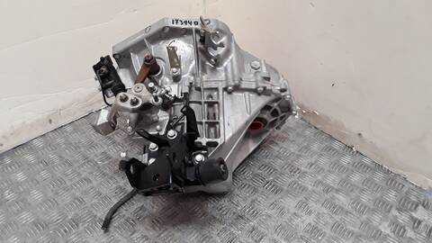 Foto 3ª: Caja Cambios Toyota Yaris 1.0 KSP130) 72CV 53KW [1KR] (2020)