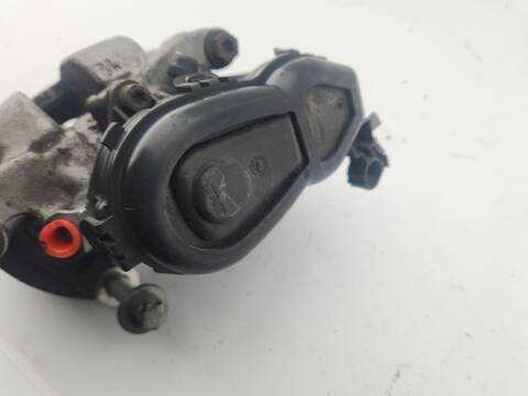 Foto 3ª: Pinza Freno Trasera Izquierdo Mercedes Clase B 150 B 200 CDI 246.208) 136CV 100KW [651930] (2017)