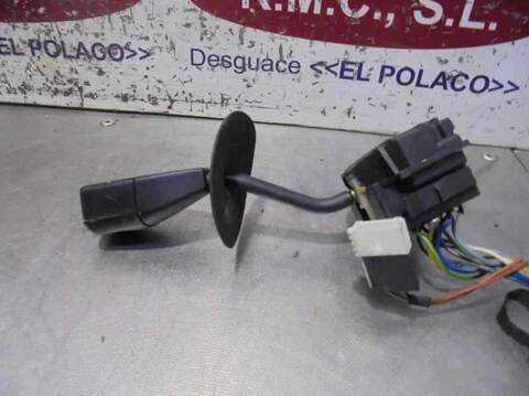 Foto 2ª: Mando Multifuncion Bmw Serie 3 315 318 I BERLINA 140CV 103KW [18-4S-1] (1995)