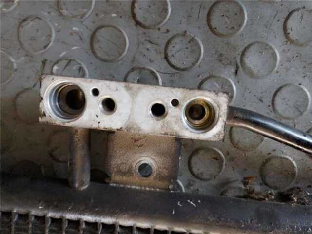 Foto 2ª: Radiador Calefaccion A.A. Bmw Serie 5 518 2.5 525TDS [2.5 LTR. - 105 KW TURBODIESEL CAT] [M51 D25 (25 6 T1)]