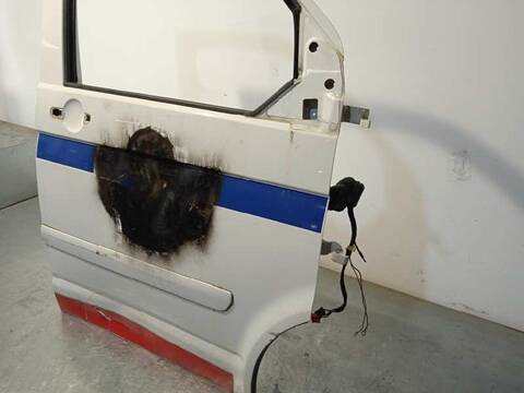 Foto 2ª: Puerta Delantera Derecha Volkswagen Transporter 2.0 TDI T5 7E) CAT CFCA) (2012)