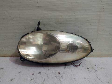 Faro Derecho Nissan Micra SPORT 80CV 59KW