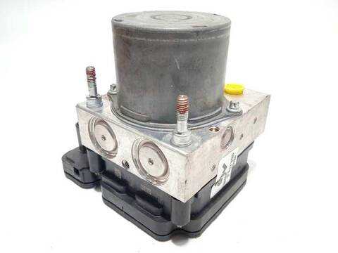 Foto 3ª: Abs Toyota Verso ACTIVE 132CV 97KW [1ZR] (2016)