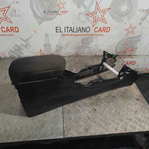 Foto 4ª: Consola Central Toyota Rav4 EXECUTIVE 150CV 110KW [2AD] (2011)