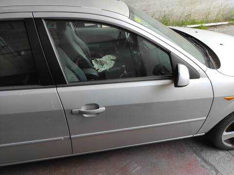 Puerta Delantera Derecha Ford Mondeo HJBA BERLINA