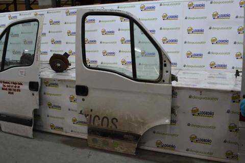 Foto 2ª: Puerta Delantera Derecha Opel Movano FURGON MEDIO BATALLA 3.5T [S9W702]