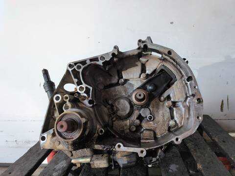 Caja Cambios Renault Megane F8Q624 I BERL./ BERL. CON PORTON BA0)