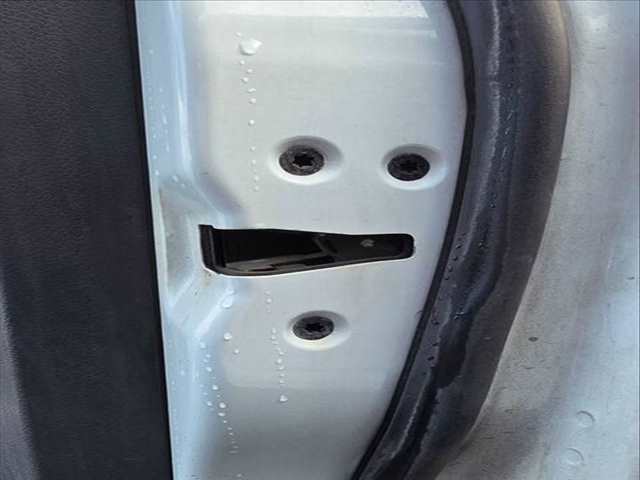 Cerradura Puerta Delantera Derecha Ford Kuga TREND 140CV 103KW