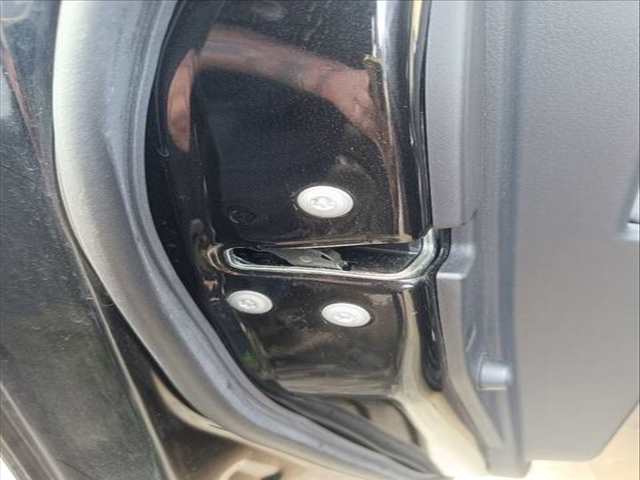 Cerradura Puerta Delantera Izquierda Toyota Avensis EXECUTIVE 143CV 105KW