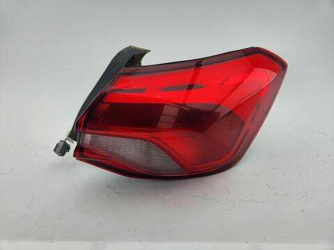 Piloto Trasero Derecho Ford Focus ST-LINE X 119CV 88KW
