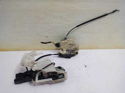 Foto 3ª: Cerradura Puerta Delantera Izquierda Volkswagen Passat INDIVIDUAL 140CV (2005)