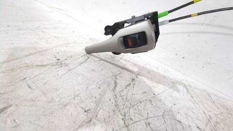 Foto 3ª: Cerradura Puerta Delantera Derecha Toyota Auris 1.6 ZRE151_) 124CV [1ZR-FE] (2006)