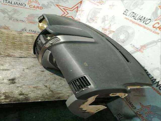 Salpicadero Kia Sorento 2.5 CRDI EXECUTIVE A) 140CV 103KW