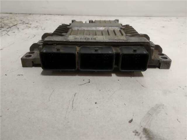 Foto 2ª: Centralita Motor ECU Renault Megane 1.5 AUTHENTIQUE [1.5 LTR. - 78 KW DCI DIESEL] II BERLINA 5P (10.2002-_)