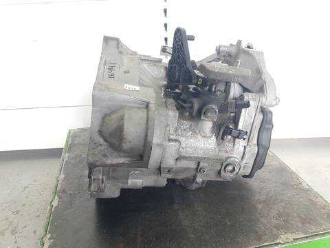 Foto 2ª: Caja Cambios Volkswagen Golf ADVANCE BLUEMOTION 105CV 77KW [CAY] (2012)