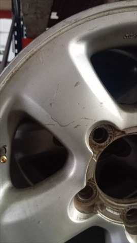 Foto 3ª: LLanta Aleacion Toyota Land Cruiser 4.7 G UZJ 100 [2UZ-FE] (2000)