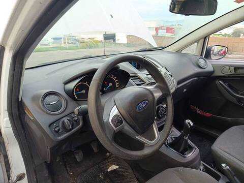 Salpicadero Ford Fiesta UGJC