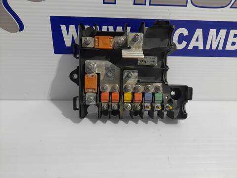 Caja Reles Fusibles Iveco Daily 2.3 DIESEL CAT 126CV 93KW FURGON