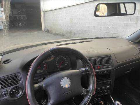 Salpicadero Volkswagen Golf AHW BERLINA