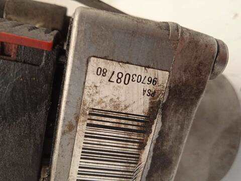 Foto 3ª: Bomba de Direccion Citroen C4 1.6 HDI CAT 9HY - DV6TED4) COUPE 109CV 80KW (2005)