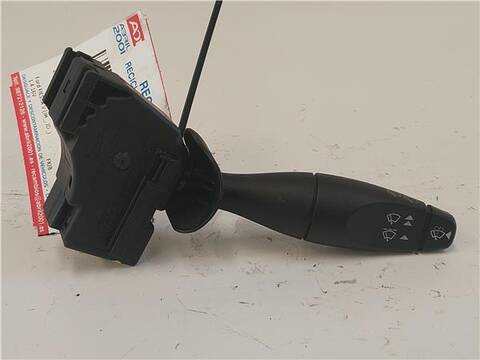 Mando Multifuncion Ford Fiesta 1.4 16V 80CV 59KW