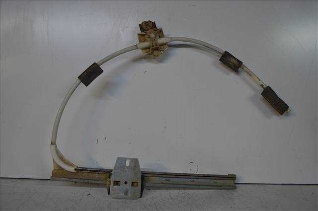 Foto 2ª: Elevalunas Manual Trasero Izquierdo Skoda Felicia 1.9 D 1998-2001 [AEF] (1999)