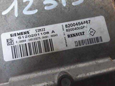 Foto 2ª: Centralita Motor ECU Renault Clio VERSION INDEFINIDA