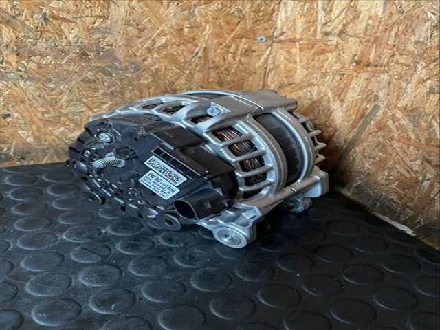 Foto 2ª: Alternador Volkswagen Polo LIFE 1 TSI 95CV (2021)