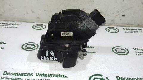 Cerradura Puerta Delantera Derecha Ford Focus TREND BERLINA 100CV 74KW