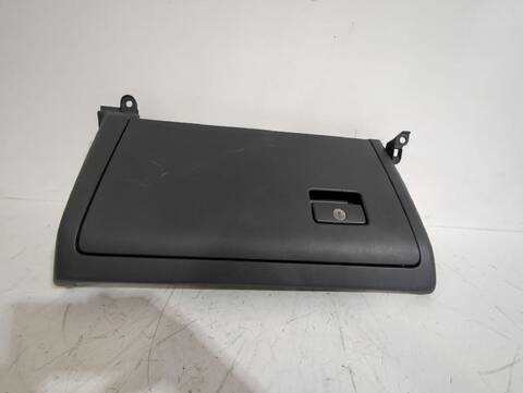 Guantera Toyota Rav4 2.0 MXAA52) 175CV