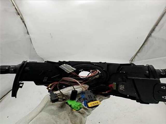 Mando Multifuncion Renault Clio 1.5 CONFORT DYNAMIQUE [1.5 LTR. - 78 KW DCI DIESEL]