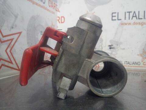 Foto 4ª: Cerradura Puerta Delantera Izquierda Ford Puma 1.4 90CV 66KW [FHD] (1998)